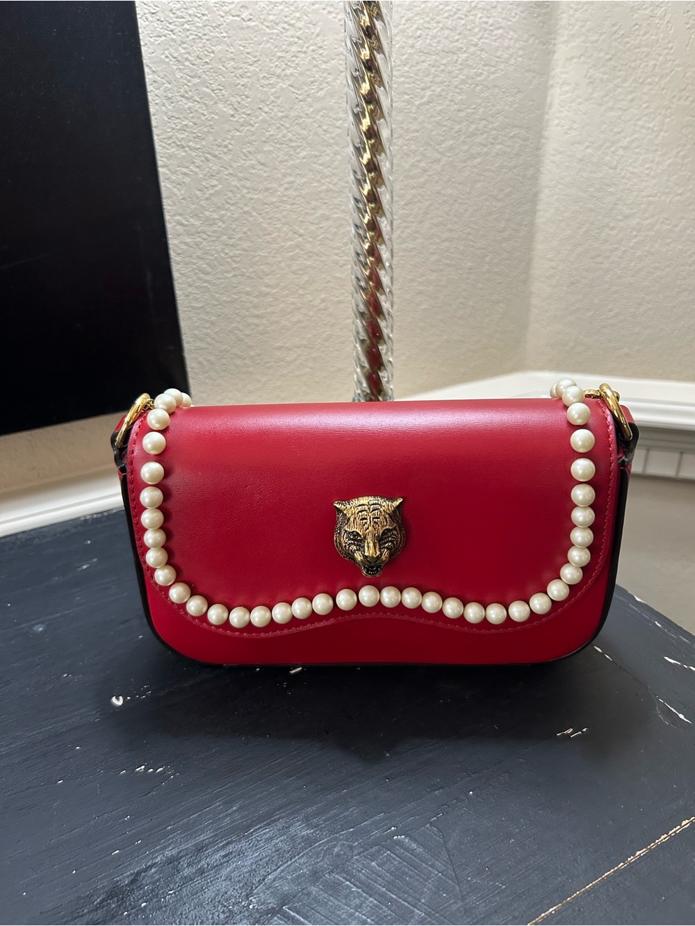 Gucci Broadway Tiger Head Shoulder Bag - Picture 3 of 10